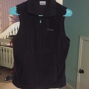 Columbia fleece vest